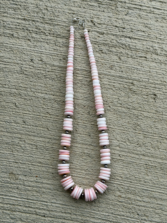 20-22" Pink Conch Graduated