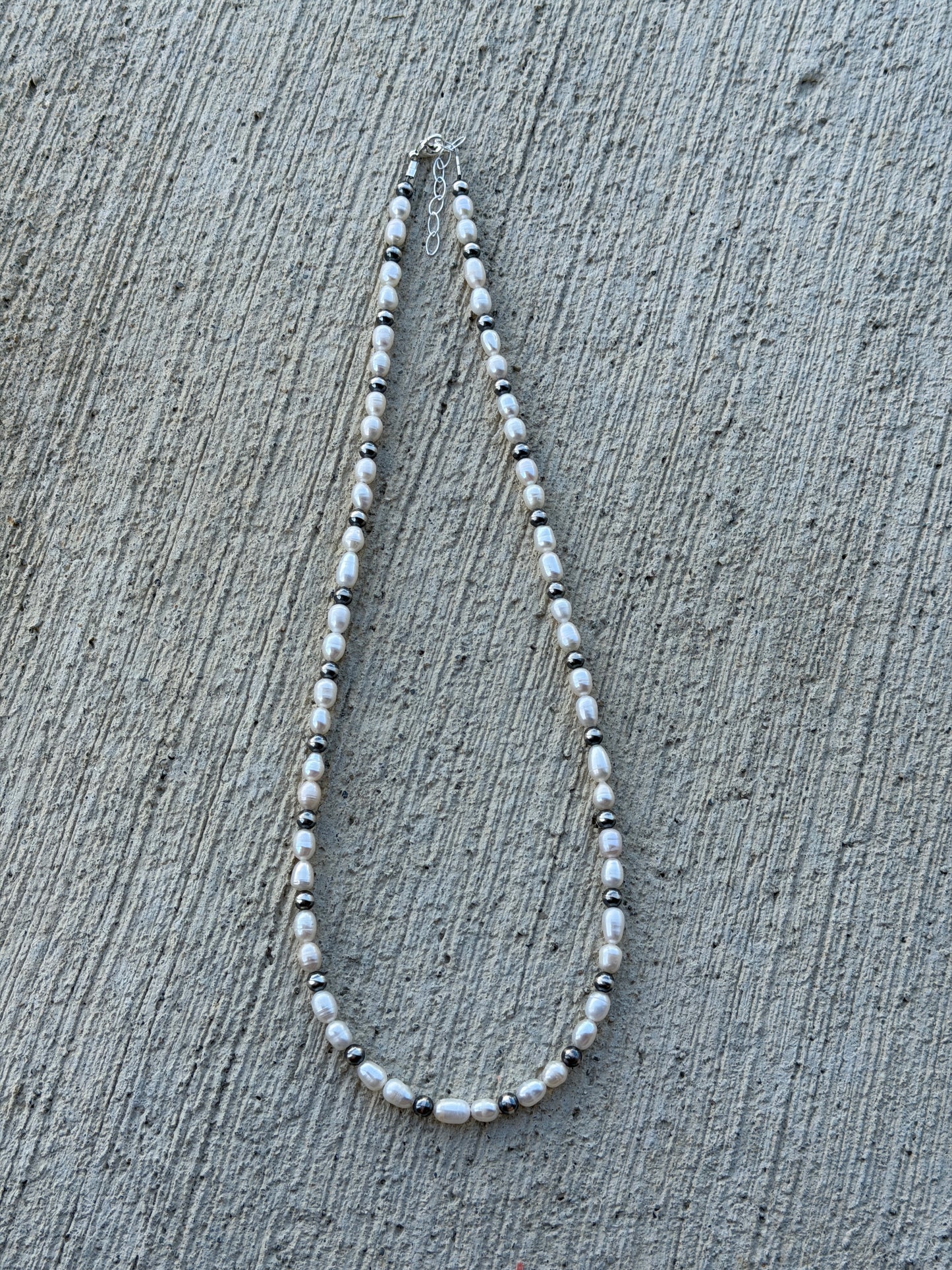 22-24" Freshwater Pearl