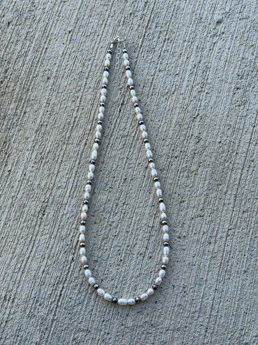 22-24" Freshwater Pearl