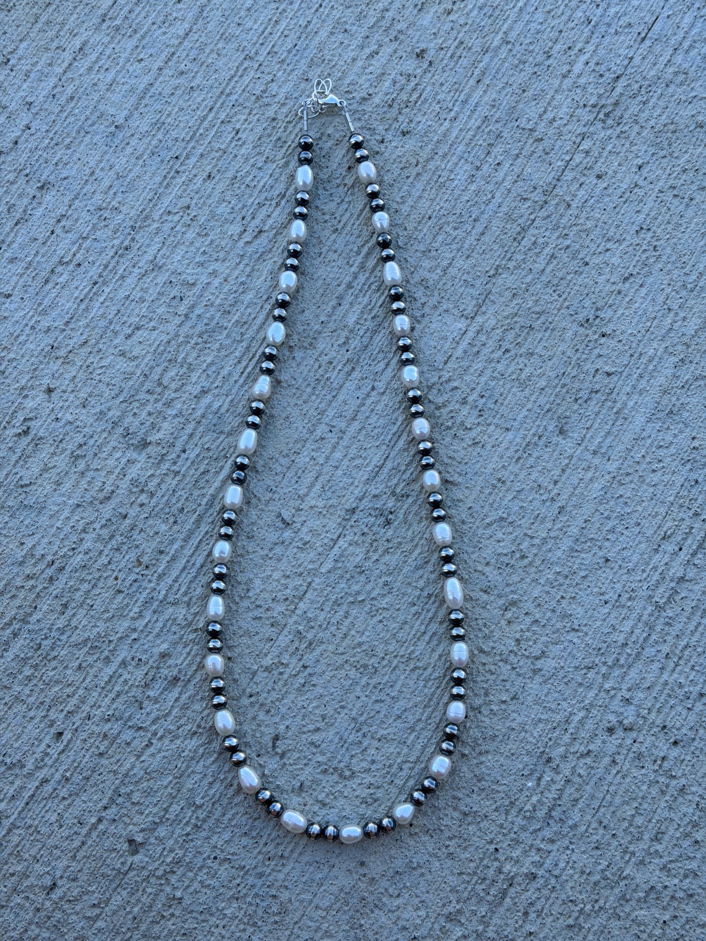 20-21.5" Freshwater Pearl