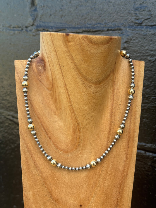 16.5-18" 4-6mm Pearl & 8mm Gold