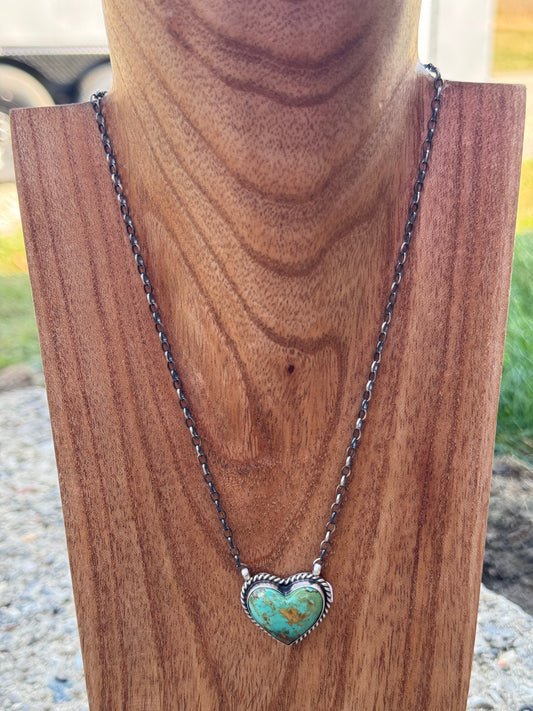 18" Green Turquoise Heart Necklace