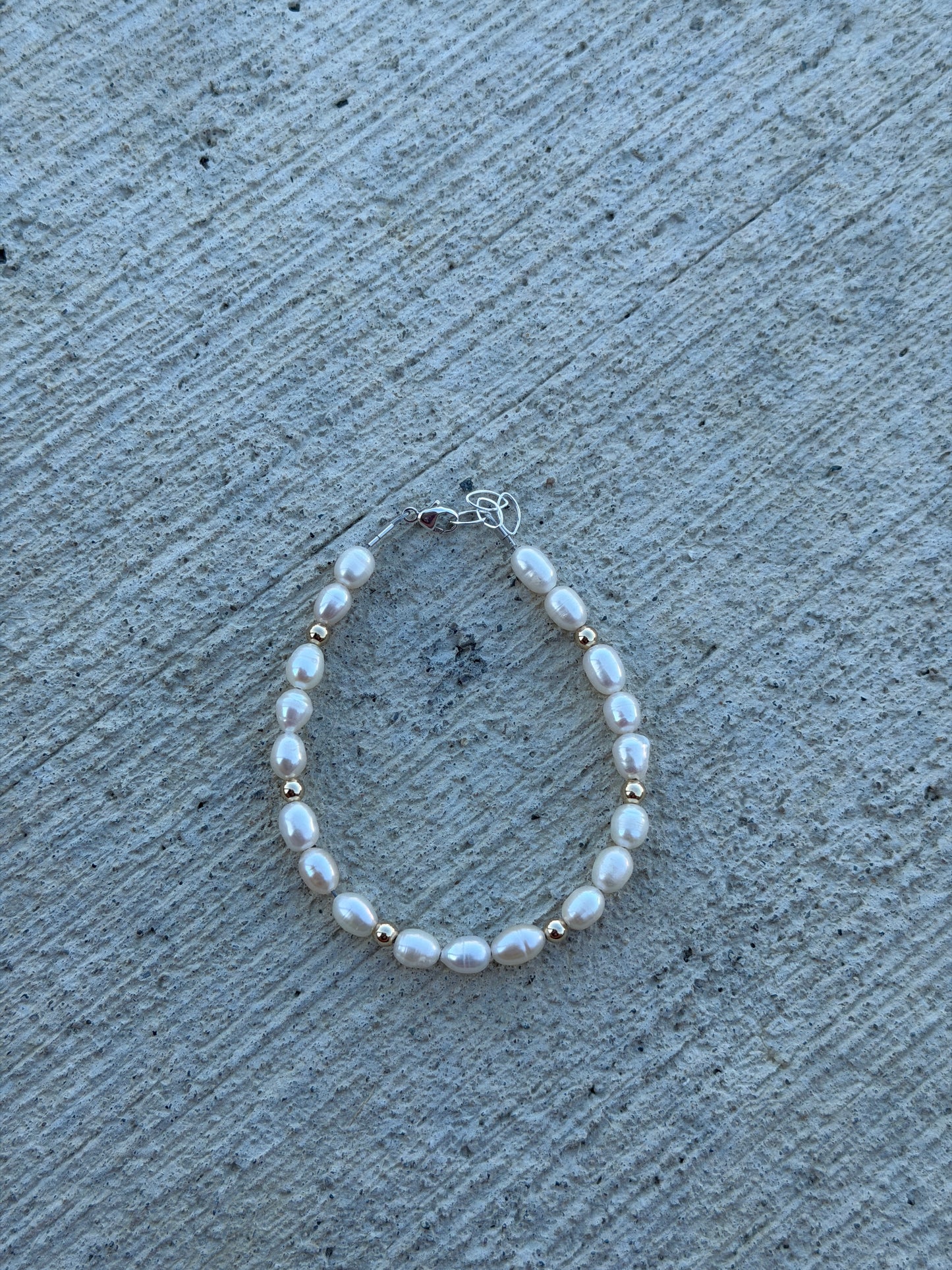 7.5-8" Gold & Freshwater
