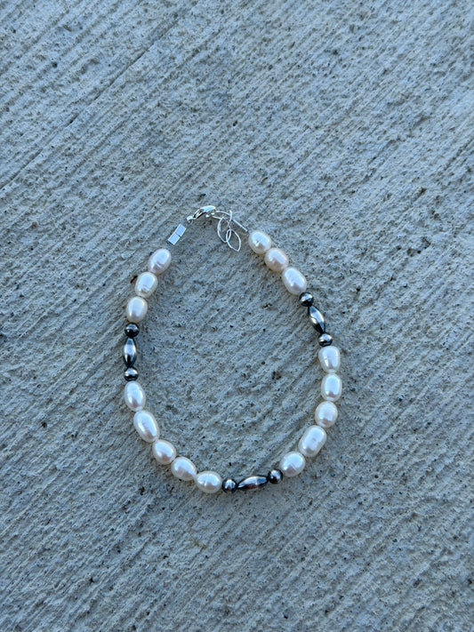 7.5-8" Freshwater Pearl