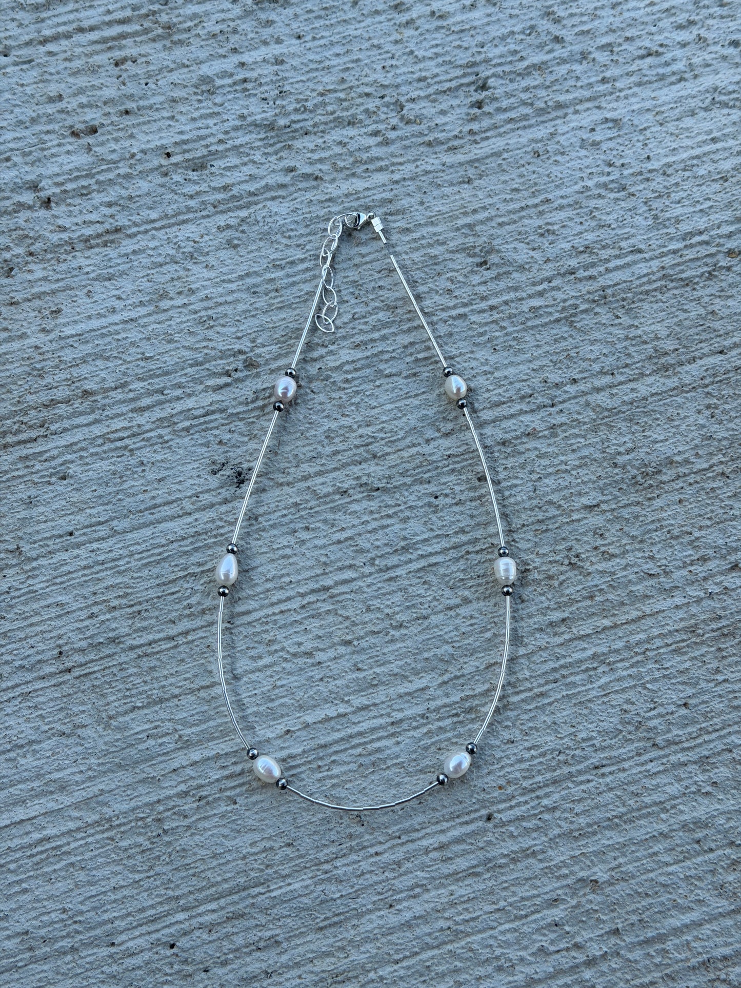 15-16.5" Liquid Silver & Freshwater