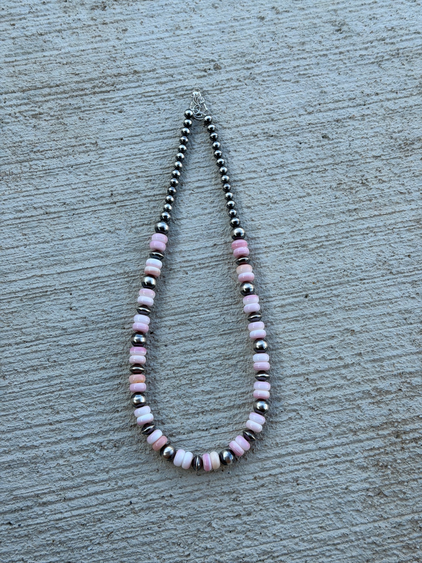 17-18.5" Pink Conch