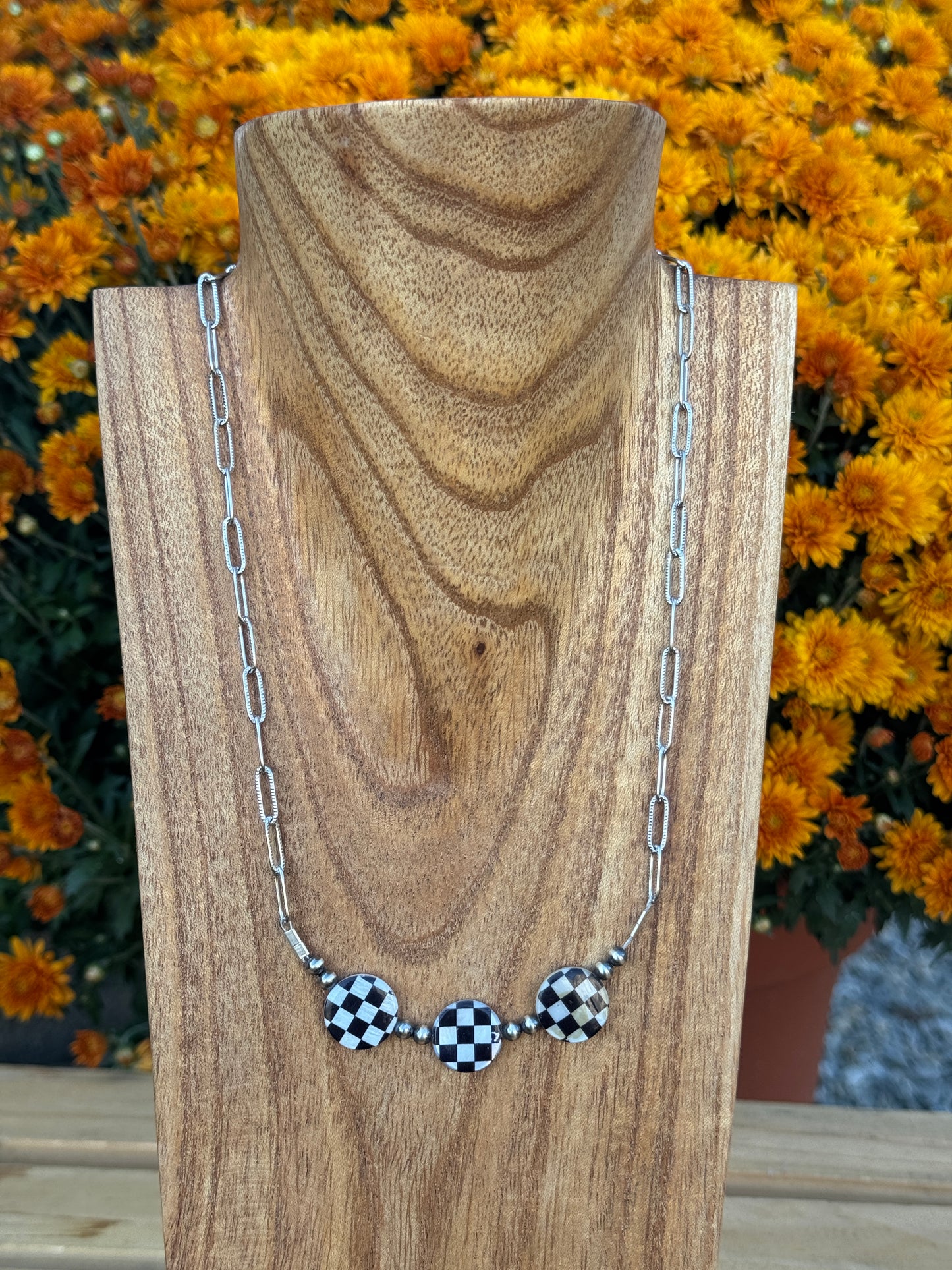 18" Checkered Pearl BN