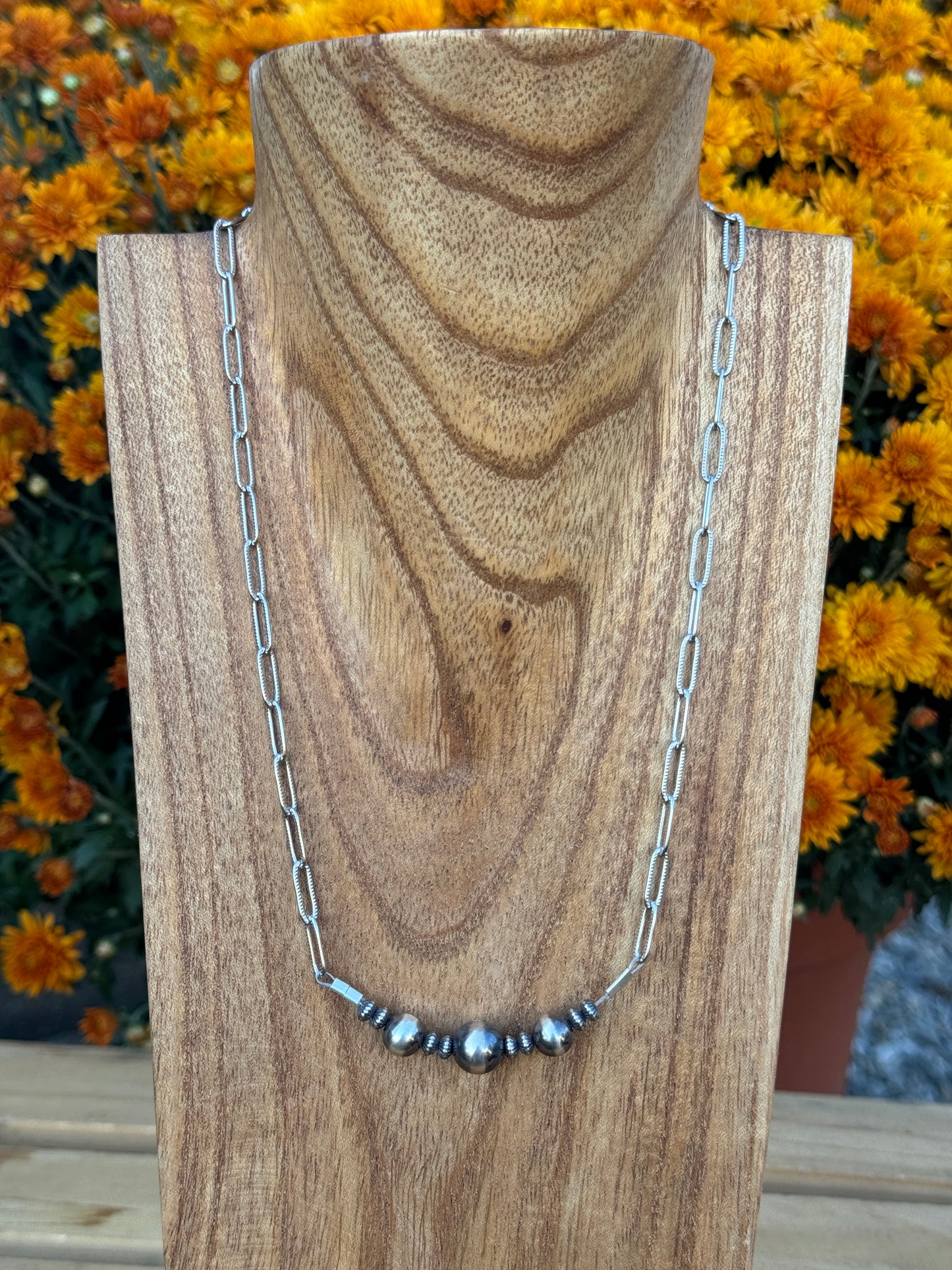 18" Pearl & Saucer BN