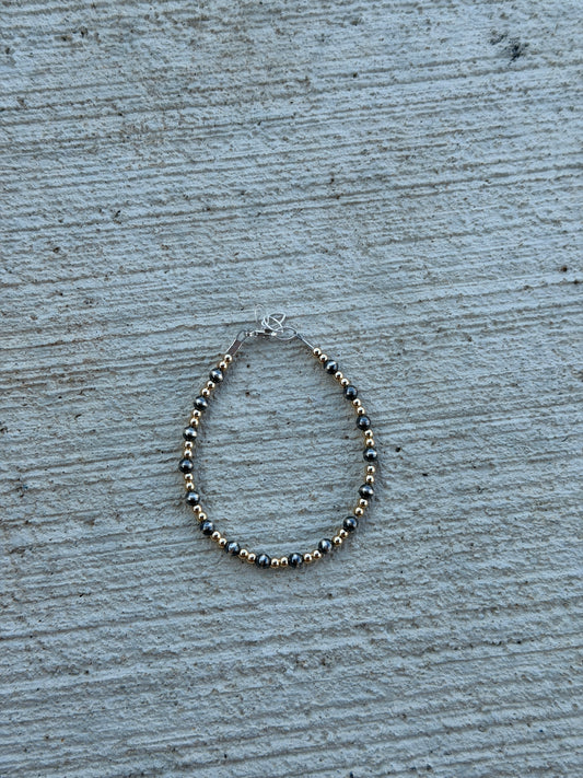 6.5-7" Gold & Pearl