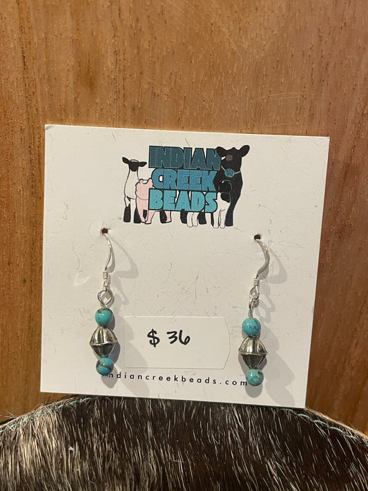 Turquoise & Detail Pearl Dangle Earrings